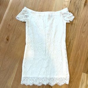 White lace off shoulder forever 21 dress